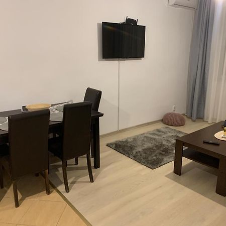 Confort Apartment Mediaş Dış mekan fotoğraf