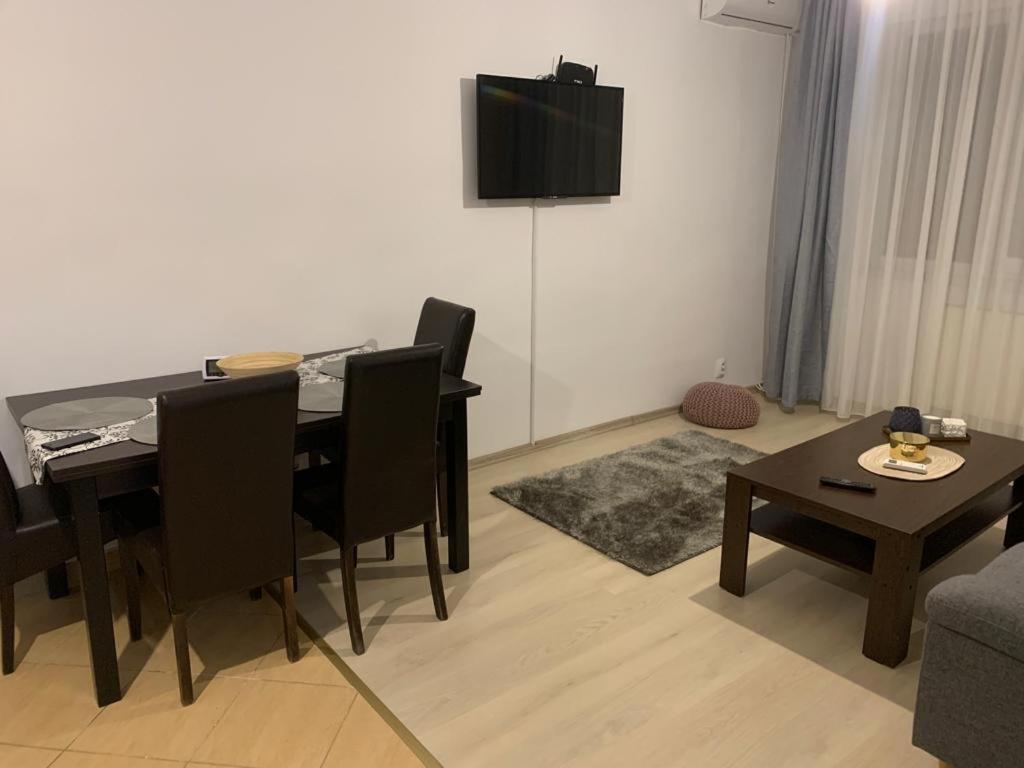 Confort Apartment Mediaş Dış mekan fotoğraf